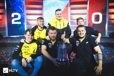 的理念贯穿 的理念贯穿